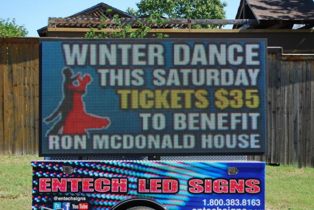 Entech Signs LED Sign Trailer